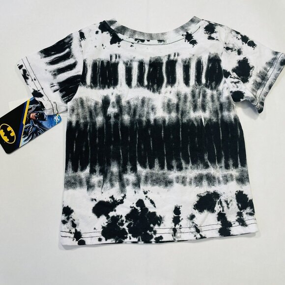 2T Batman Shirt & Shorts Outfit Toddler Boys - Picture 12 of 12